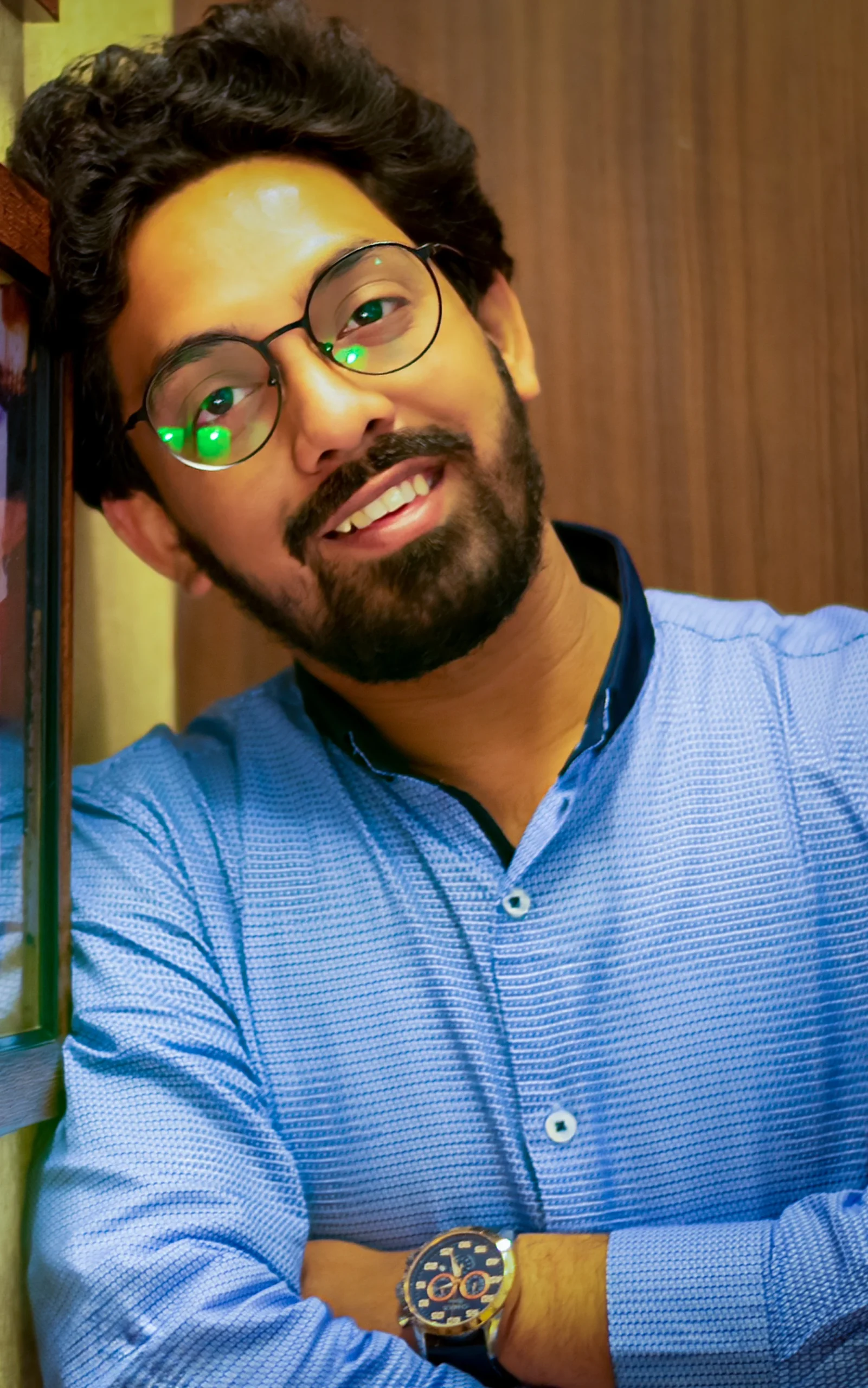 Author Profile Pic scaled